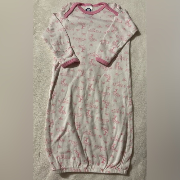Nightgown Sleepers 0-6 Months - Picture 4 of 5